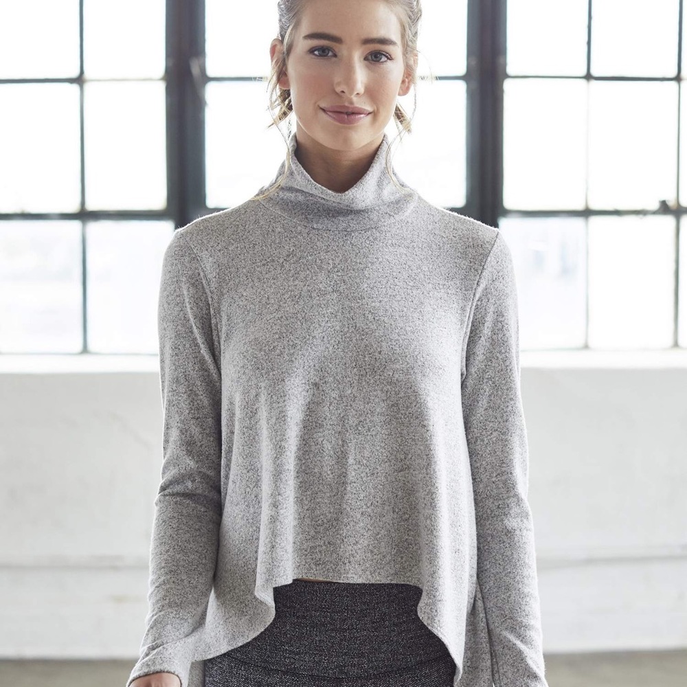 DYI Mock Turtleneck Cape